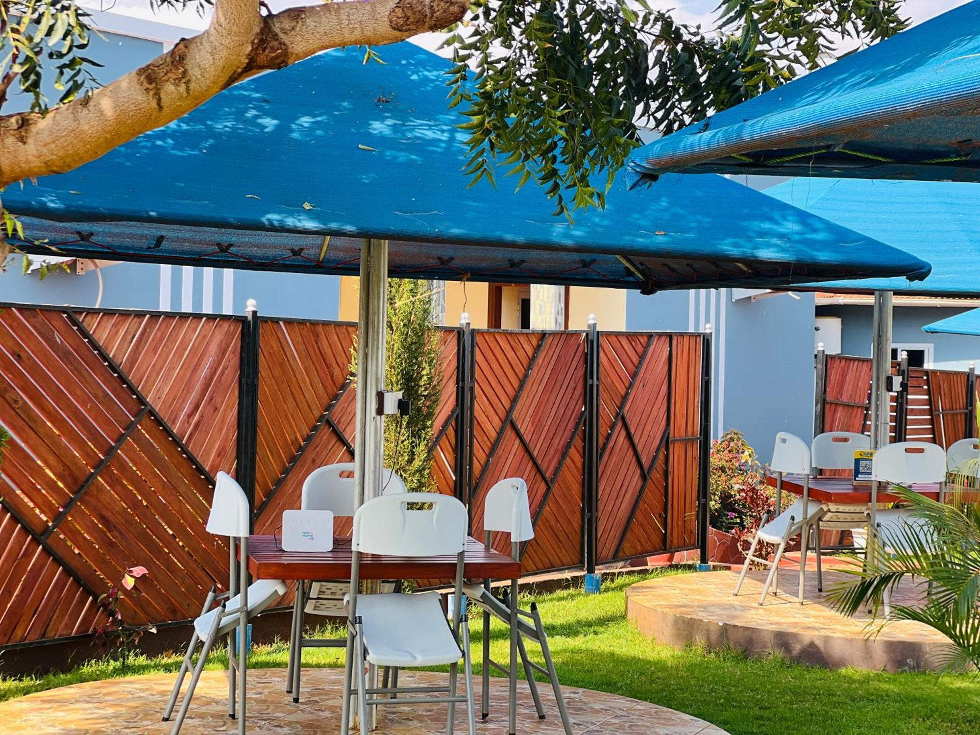 Johnsons Villas Zame 외부 사진